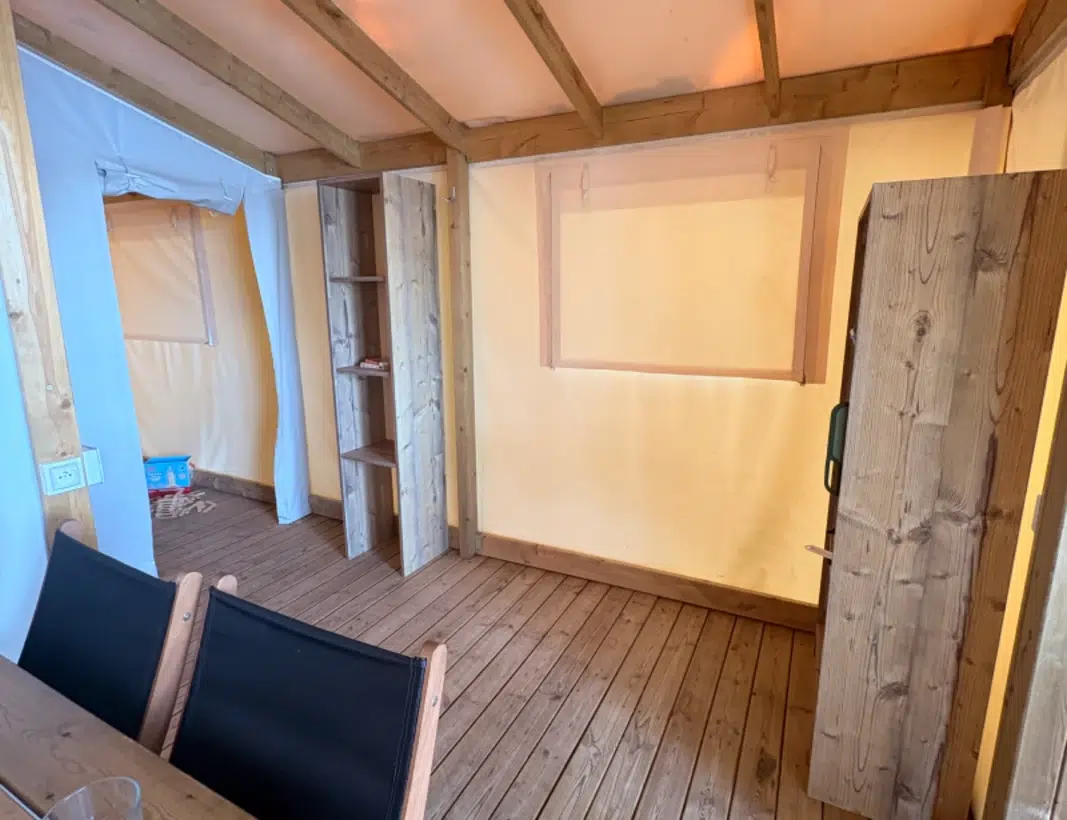lodge Access 05